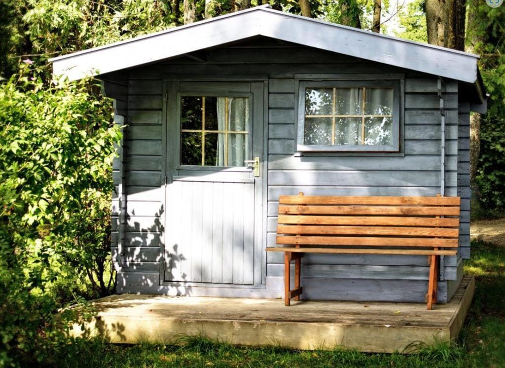 Houten tuinhuisje of houten garage laten bouwen? Pineca doet het voor je! 1 garden
