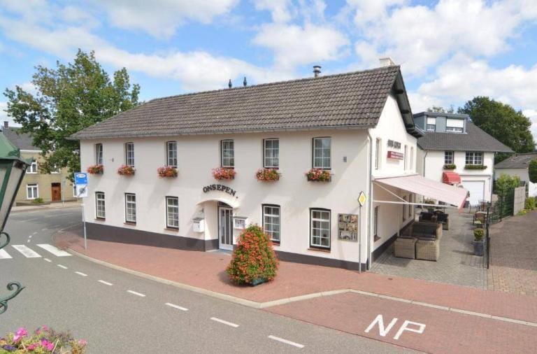 overnachten in limburg - ons epen