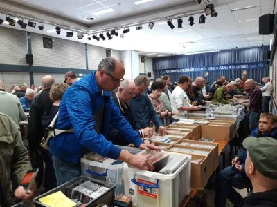 Teuven (B) 61 cd en platenbeurs Neerkant