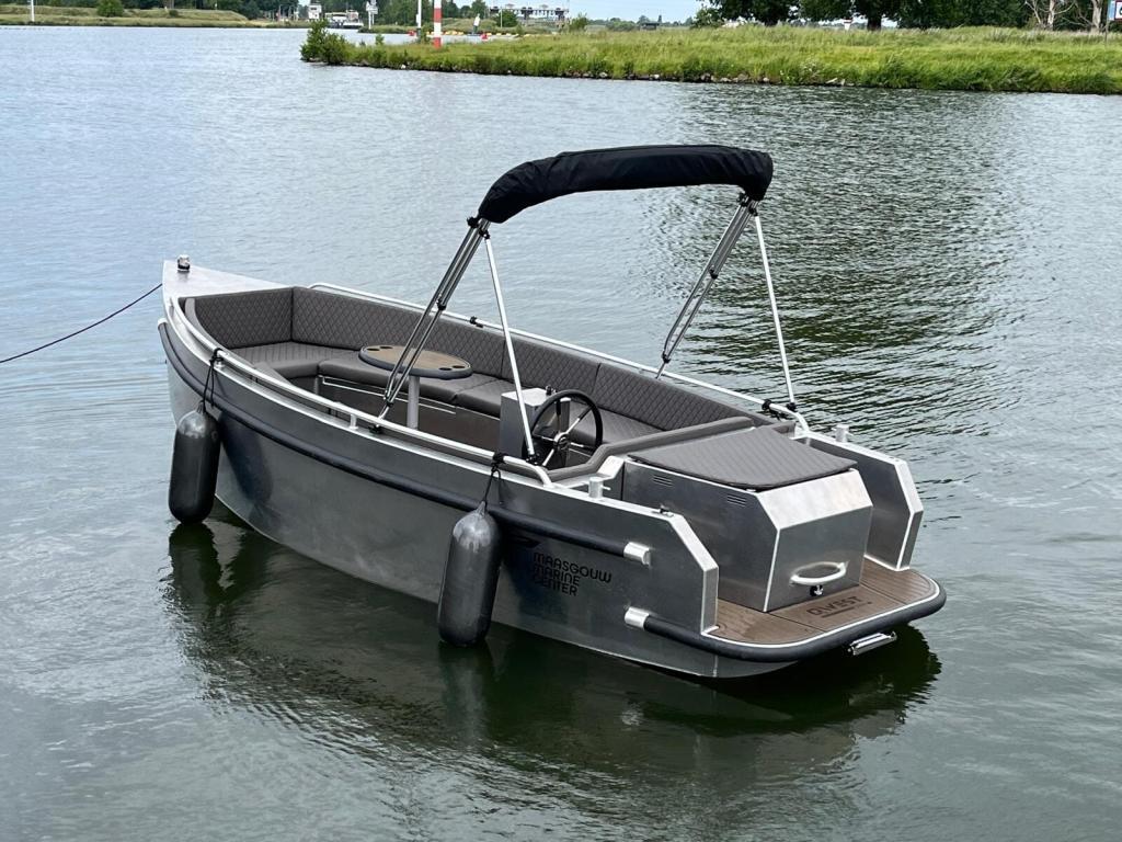 Boot huren roermond Qwest S