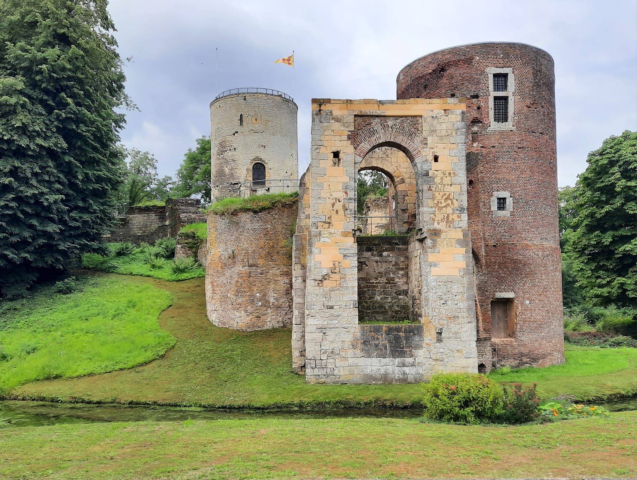 Ontdek de bijzondere kasteelruïne Stein tijdens de Dag van het Kasteel